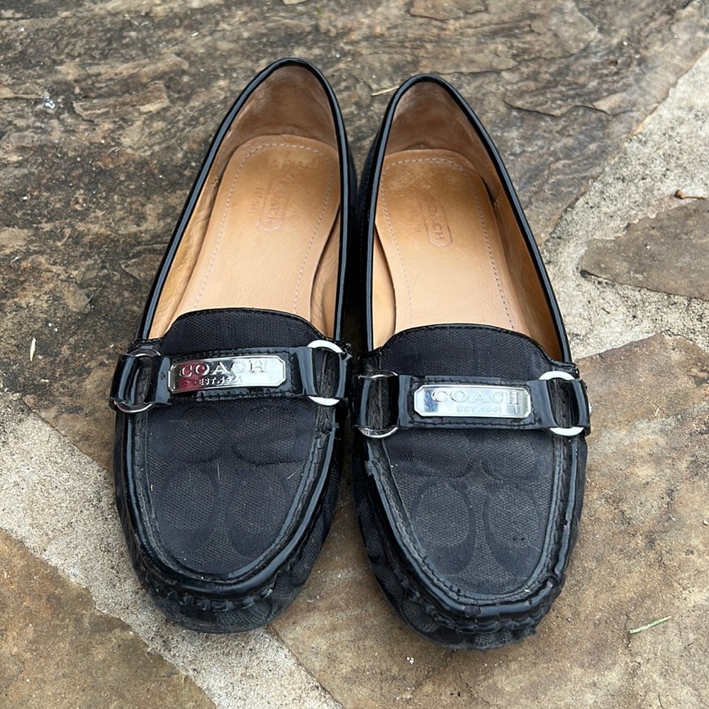 Women Coach Shoes, Size 8